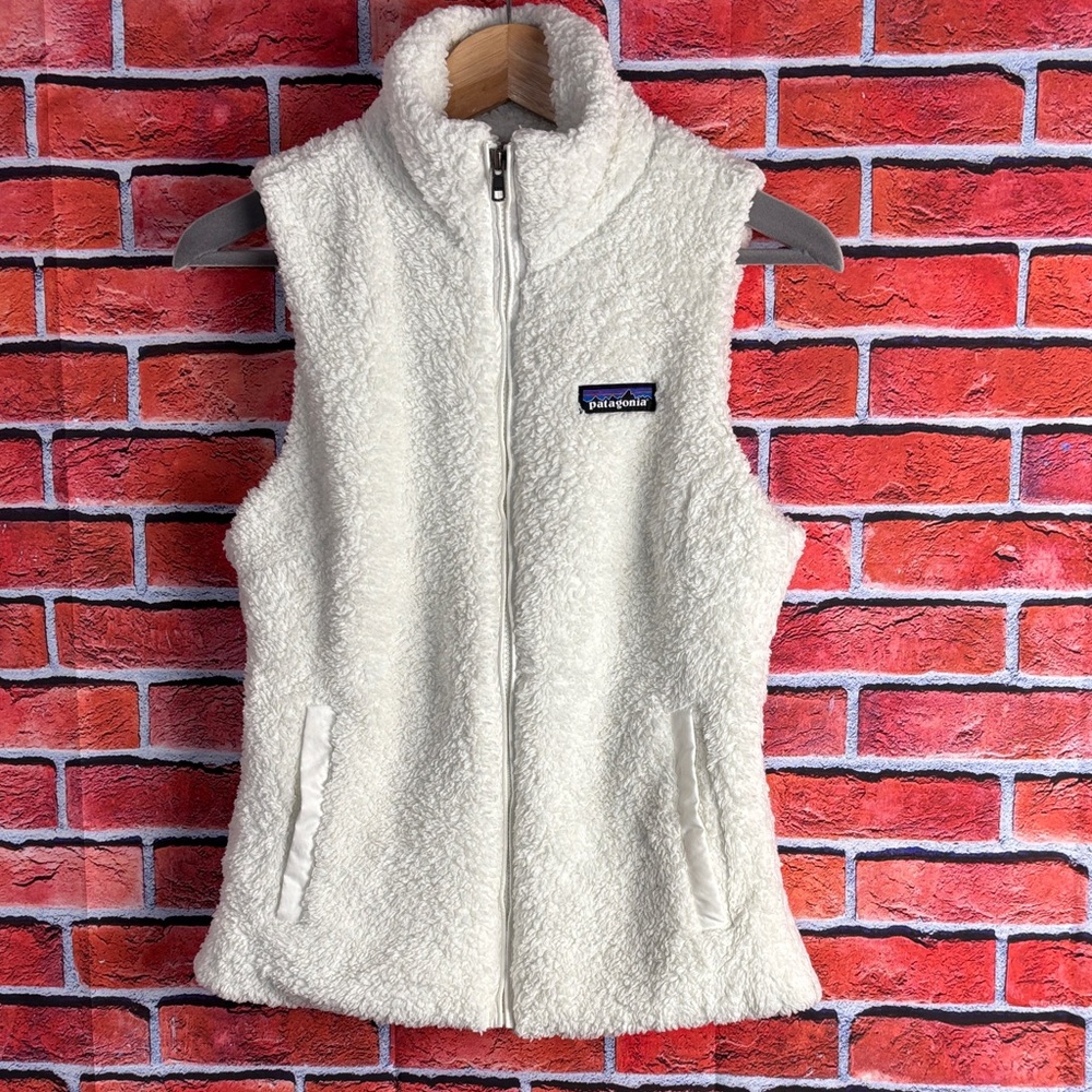 Patagonia Women's Los Gatos Fuzzy Vest in Brich White Size XS